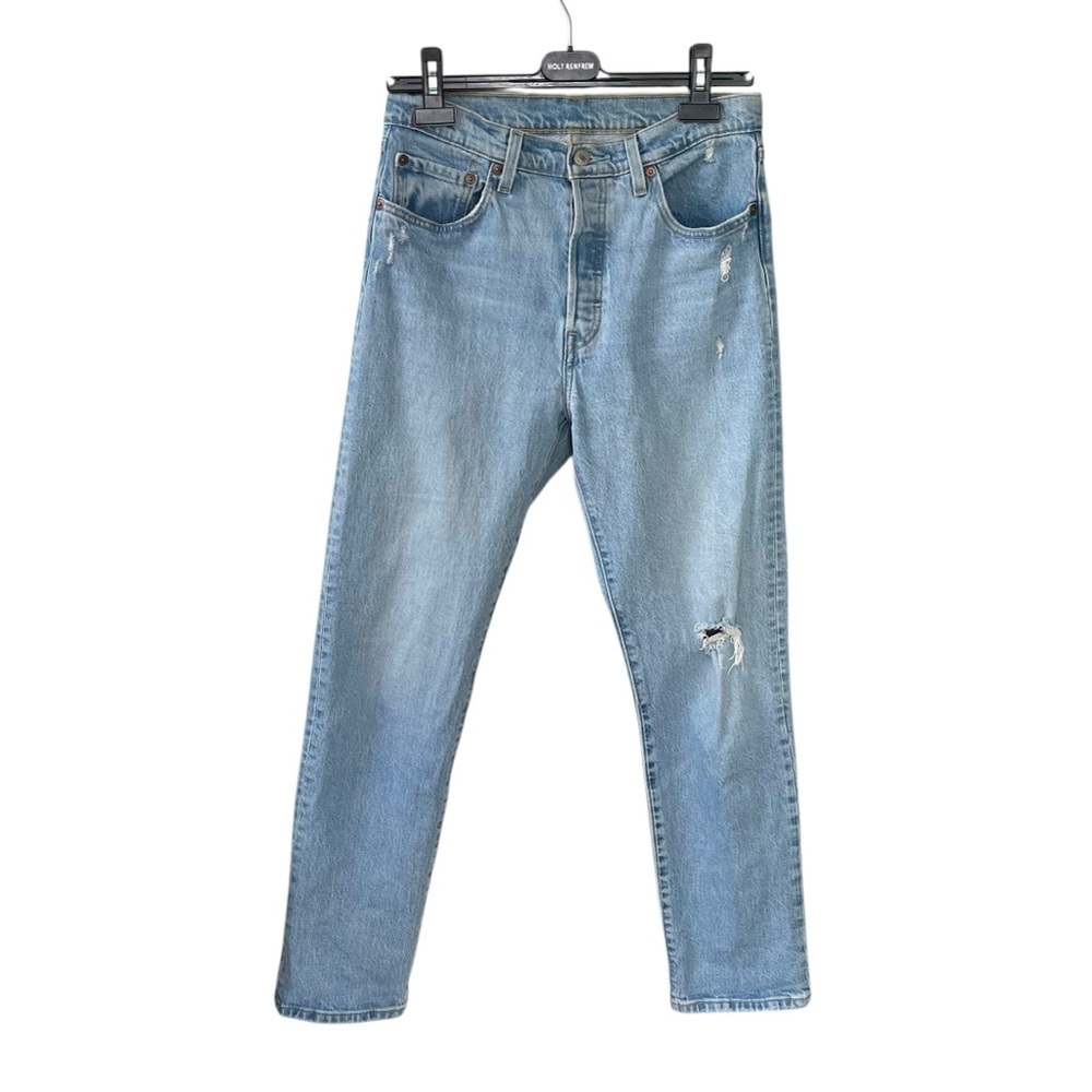 LEVI’s 501 Women’s Light Blue Distressed Jeans 28